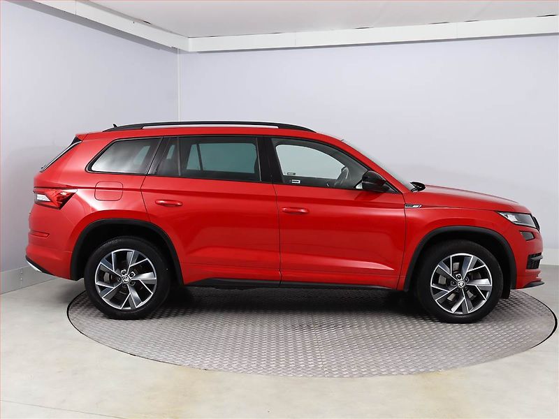 Škoda Kodiaq (2019) Sportline 2.0 TDI 4x4 - fotka 6 z 23