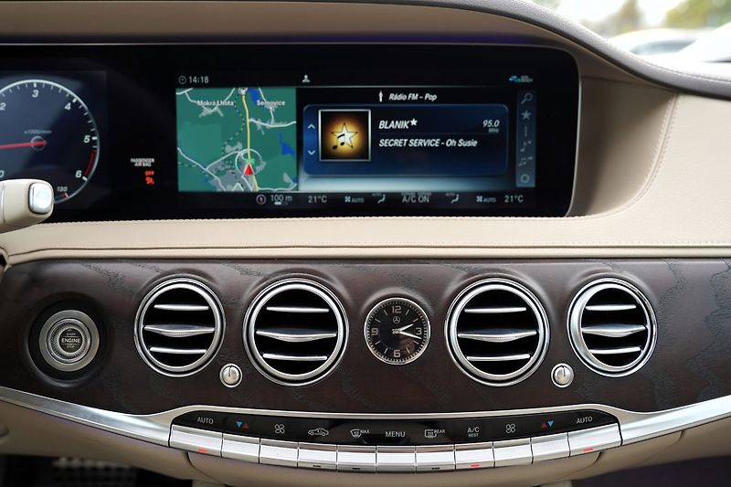 Mercedes-Benz Třídy S (2018) S 400d Long/4M/AMG/Burmester/Č - fotka 37 z 50