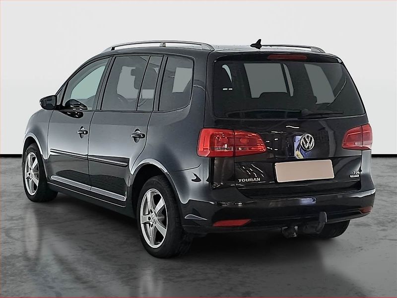 Volkswagen Touran (2012) 1.6 TDI, 7 míst, Navi - fotka 4 z 16