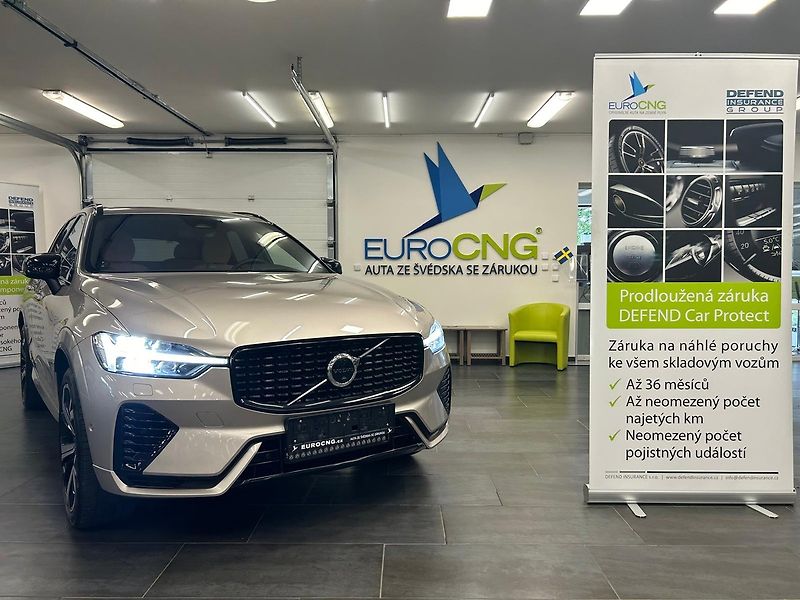 Volvo XC60 (2023) T8 AWD Ultimate+ DARK záruka - fotka 31 z 31
