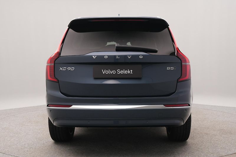 Volvo XC90 B5 AWD CORE CZ 1.maj  - fotka 9 z 43