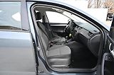 Škoda Octavia 1.6TDI  8/2015  Rezervace - náhled 22