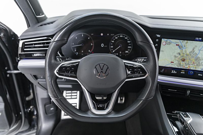 Volkswagen Touareg - fotka 7 z 40