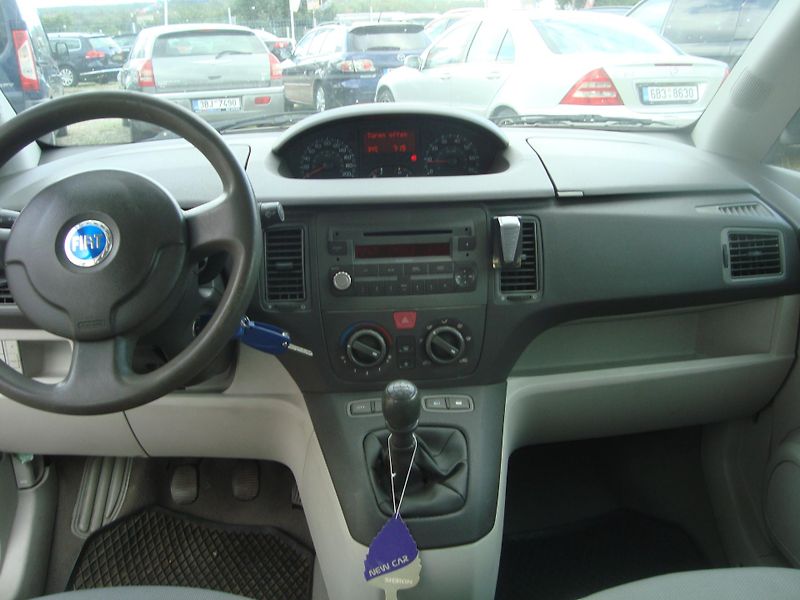 Fiat Idea (2004) 1,2 - fotka 9 z 15