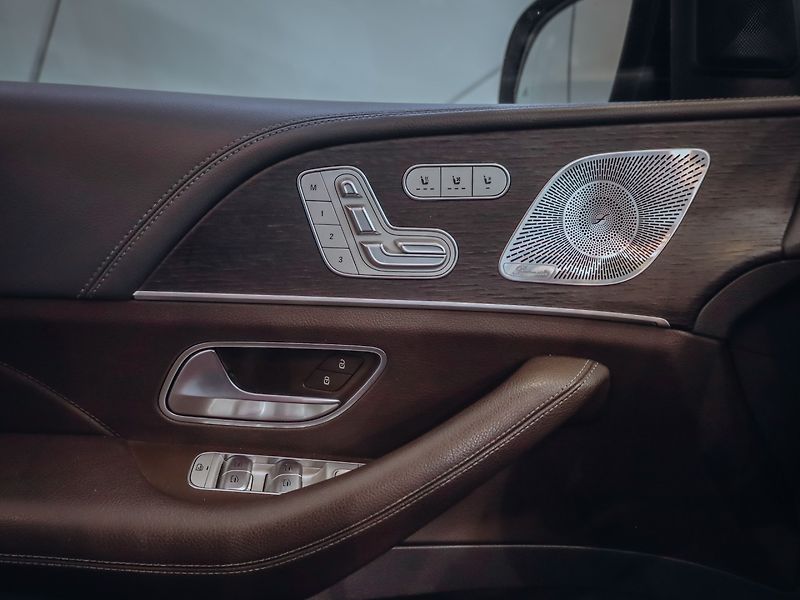 Mercedes-Benz GLS 400d 4MATIC AMG TV - fotka 10 z 37