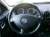 Dacia Duster (2012) 1,6 16V 4x4 KLIMA ALU TAŽNÉ - náhled 18