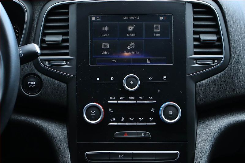 Renault Mégane (2018) 1.6 SCe, Serv.kniha, Navi - fotka 12 z 22