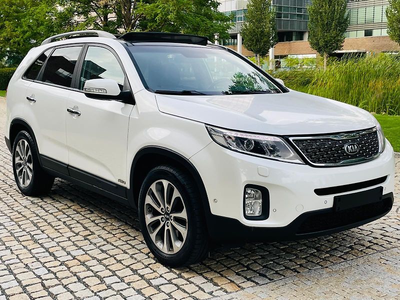 Kia Sorento 2.2D 4x4 MANUÁL KAMERA TAŽNÉ - fotka 10 z 48
