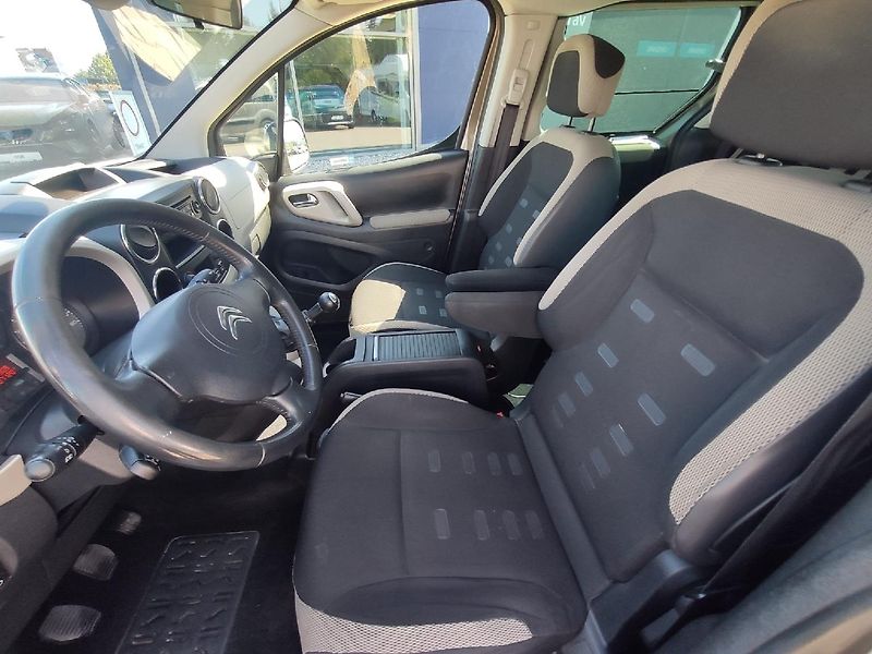 Citroën Berlingo (2014) MULTISPACE EXCLUSIVE 1.6HDI TZ - fotka 21 z 31