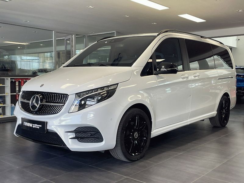Mercedes-Benz Třídy V (2023) 300D L Exclusive AMG 4Matic 7m - fotka 1 z 24