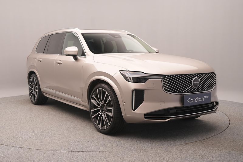 Volvo XC90 (2026) B5 AWD AUT BRIGHT ULTRA 7míst - fotka 14 z 29