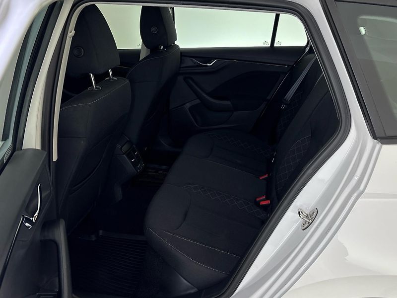 Škoda Kamiq Ambition Fresh - fotka 8 z 28