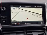 Peugeot 2008 (2019) 1.2 PT, Allure, AT, TZ, navi - náhled 16