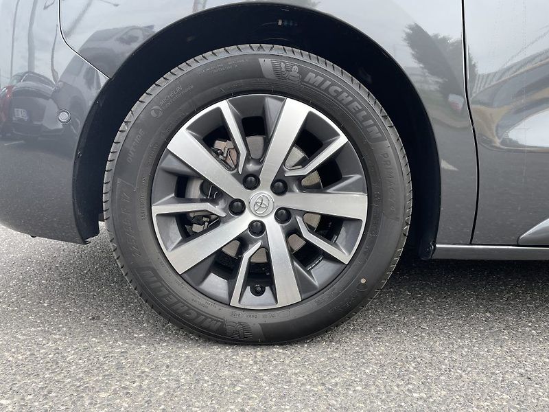 Toyota ProAce Verso 2.0 8AT L2 VIP 7S ODBĚR 3/2026 - fotka 11 z 30