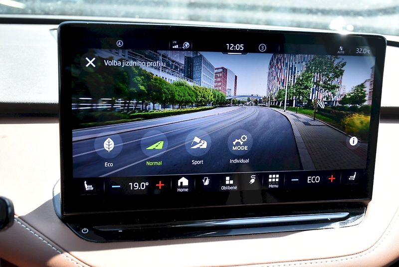 Škoda Enyaq (2022) 80 150 kW Desing paket ecoSuit - fotka 14 z 24