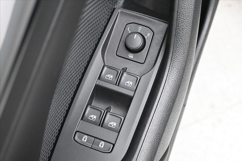 Škoda Octavia 2,0 TDI 110 kW DSG Business Zá - fotka 25 z 32