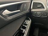 Ford S-MAX 2,5 HEV Titanium 7míst - náhled 16