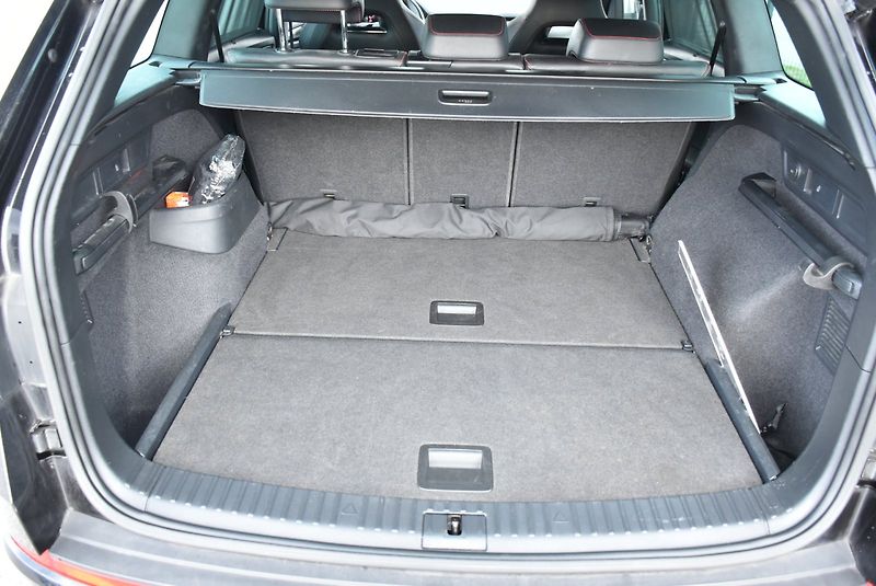 Škoda Kodiaq (2022) RS 2.0 TSI 180kW DSG 4x4 - fotka 25 z 32