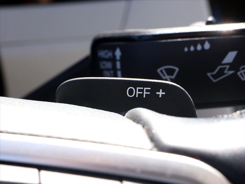 Volkswagen Passat 2.0 TDI 147kW DSG CZ Elegance - fotka 18 z 33