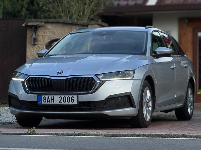Škoda Octavia (2021) 2.0TDi 1.MAJ. ČR DPH SERVISKA - fotka 3 z 26