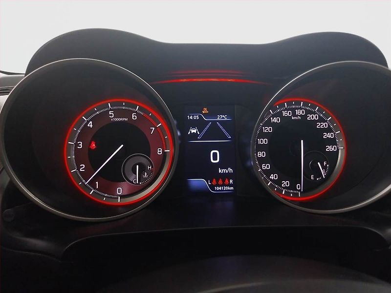 Suzuki Swift (2021) 1.4 BoosterJet Sport, Navi - fotka 11 z 17