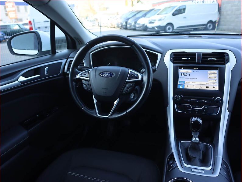 Ford Mondeo (2018) 1.5 TDCi, Serv.kniha, Navi - fotka 7 z 21