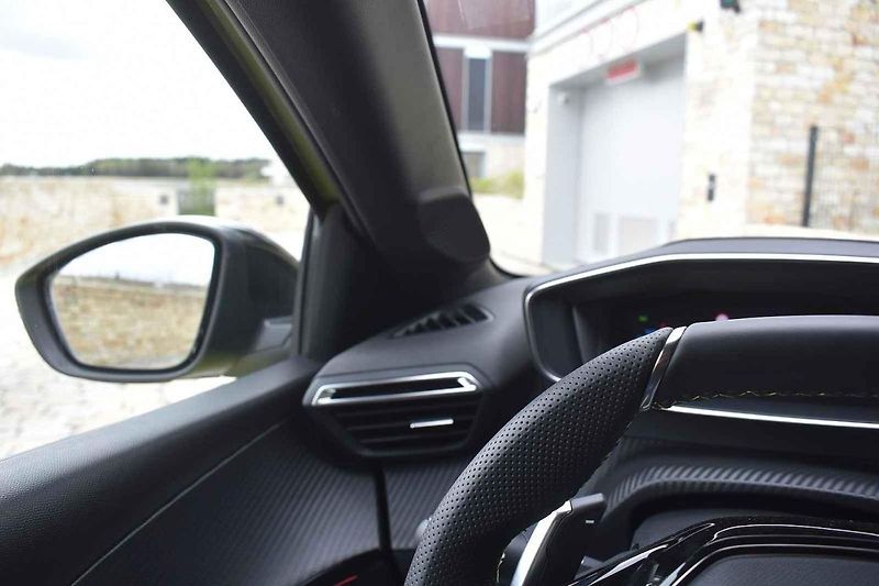 Peugeot 208 dorazil v modernizované podobě