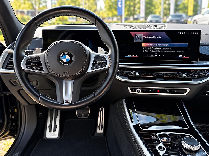 BMW X5 (2023) BMW X5, xDrive30d - fotka 7 z 16