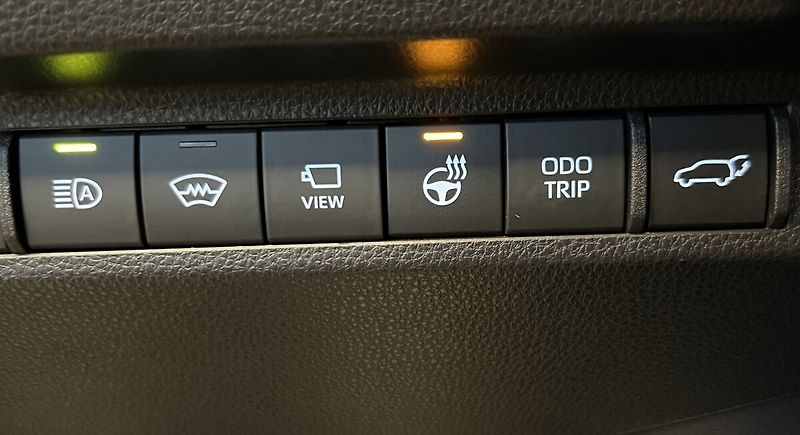 Toyota RAV4 2.5 Hybrid AT EXECUTIVE AWD - fotka 9 z 18