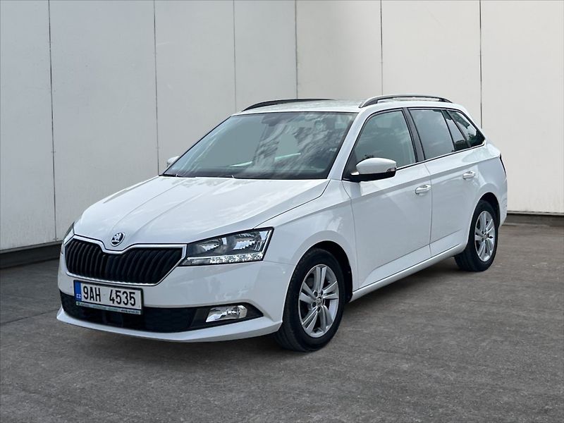 Škoda Fabia 1,0 TSI 70 Ambition - fotka 3 z 11