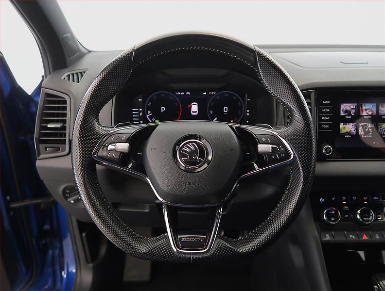 Škoda Karoq (2021) Sportline 1.5 TSI, digi klima - fotka 22 z 27