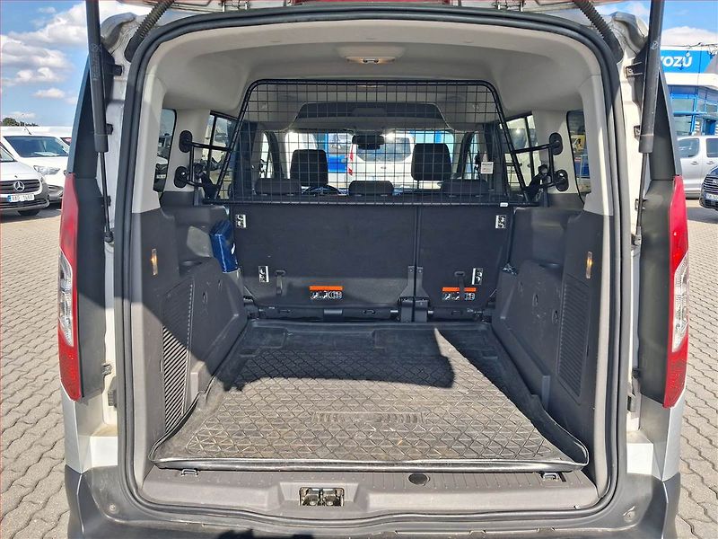 Ford Tourneo Connect (2018) Maxi Trend 1.5 EcoBlue, 5Míst - fotka 13 z 16