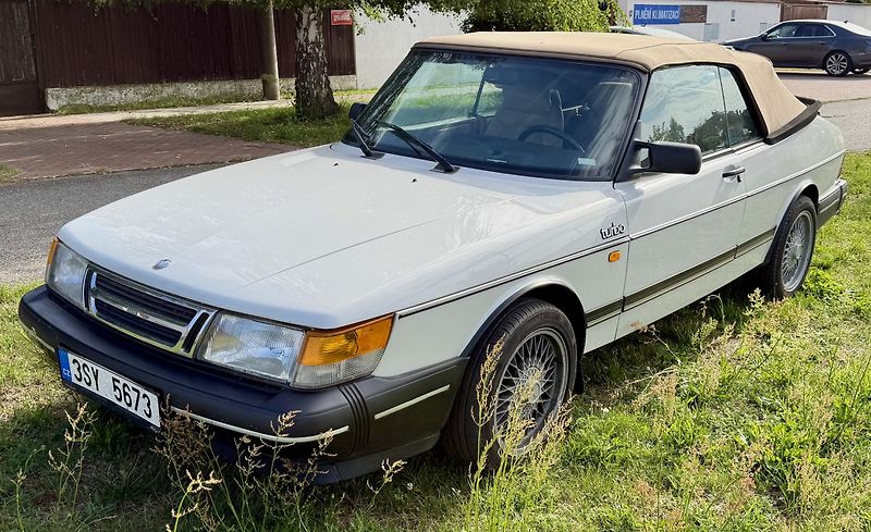 Saab 900 (1989) Turbo kabriolet - fotka 5 z 18