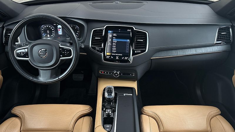 Volvo XC90 2.0 B5 AUT AWD Inscription - fotka 8 z 33