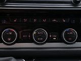 Volkswagen Multivan 2,0 TDI 150kW Highline LED - náhled 26