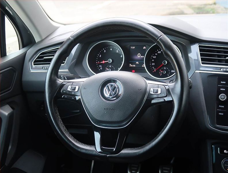 Volkswagen Tiguan (2020) 1.5 TSI, ČR,1.maj, Serv.kniha - fotka 15 z 23