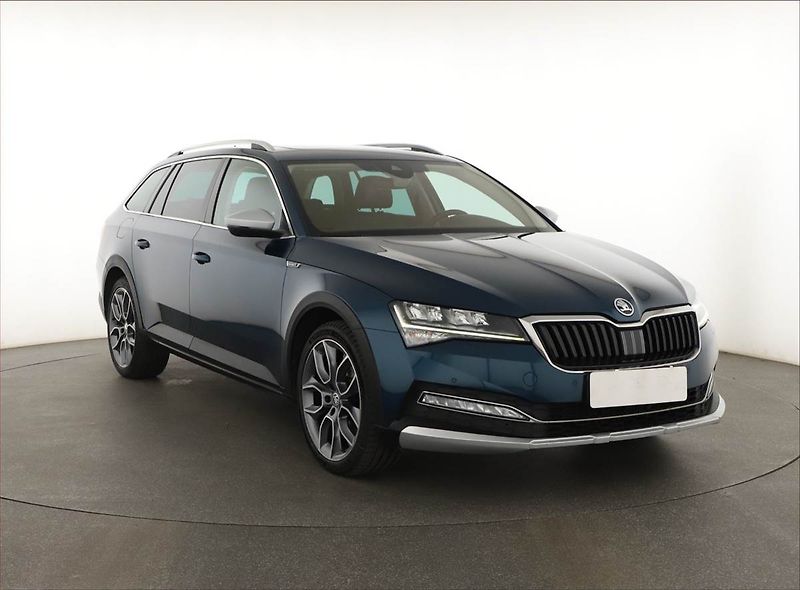 Škoda Superb (2020) Scout 2.0 TDI 4x4 - fotografie inzerátu