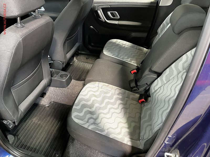 Škoda Roomster (2008) 1.2HTP, ČR, AC - fotka 10 z 13