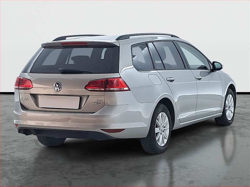 Volkswagen Golf (2014) 1.2 TSI, Tempomat - fotka 5 z 17