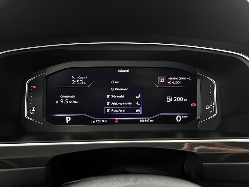 Volkswagen Tiguan 2.0 TSI 140 kW R-Line - fotka 26 z 50
