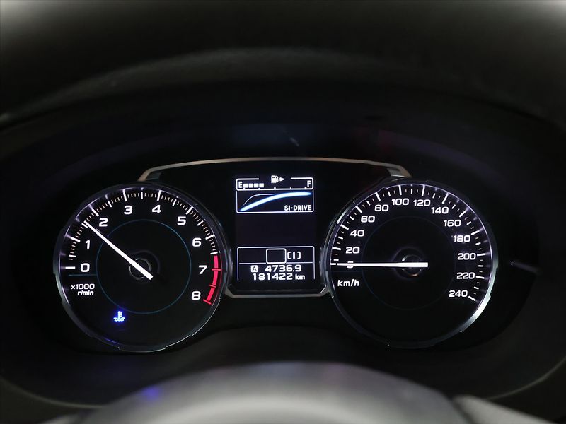Subaru Forester 2,0 i-L 110kW Comfort 4x4 CZ - fotka 16 z 32