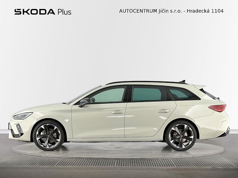 Cupra Leon (2026) ST 2.0 TSI 150kW 4x4 DSG - fotka 3 z 34