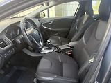 Volvo V40 (2015) D2 MOMENTUM 2.0l TDi - Servis - náhled 10