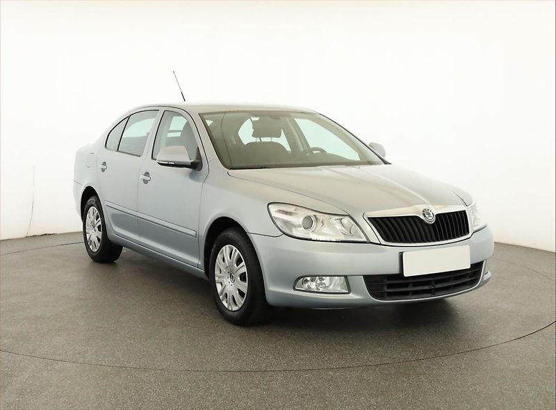 Škoda Octavia (2010) Ambiente Plus 1.4 TSI, po STK - fotografie inzerátu