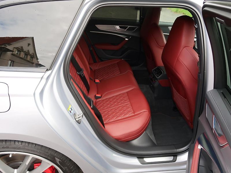 Audi S6 55TDi,257kw,21AL,B&O,WEBASTO - fotka 14 z 45