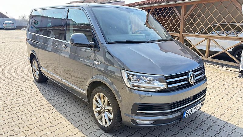 Volkswagen Multivan (2018) 2.0 TDI, DSG, 7 MÍST, ČR - fotka 2 z 9