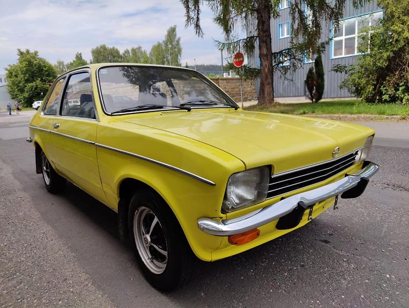 Opel Kadett - C  původní stav - fotka 6 z 20