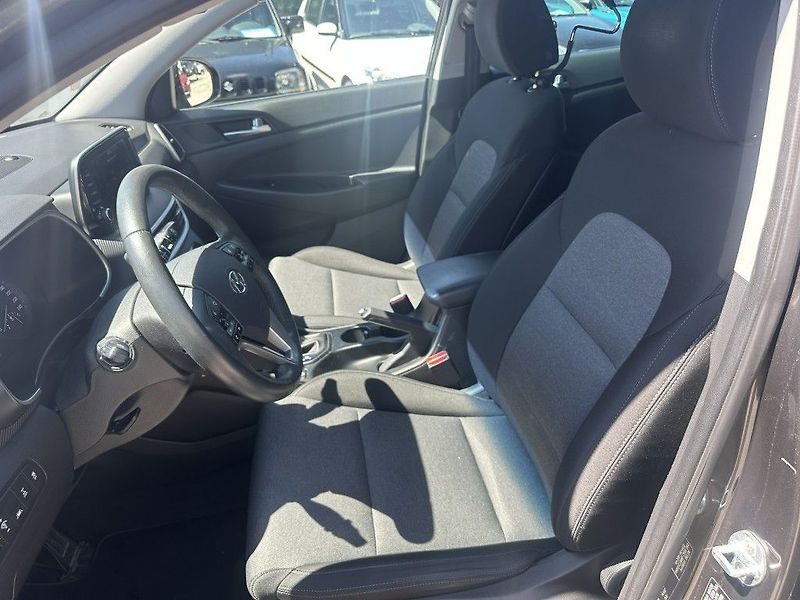 Hyundai Tucson 1.6  130kW - fotka 18 z 30
