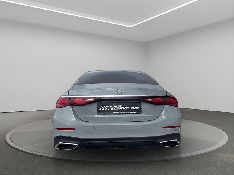 Mercedes-Benz Třídy E (2024) E 450 D 4MATIC - fotka 6 z 21