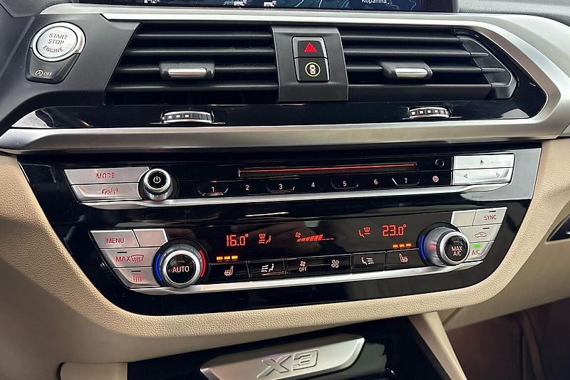 BMW X3 xDrive30d - fotka 19 z 24